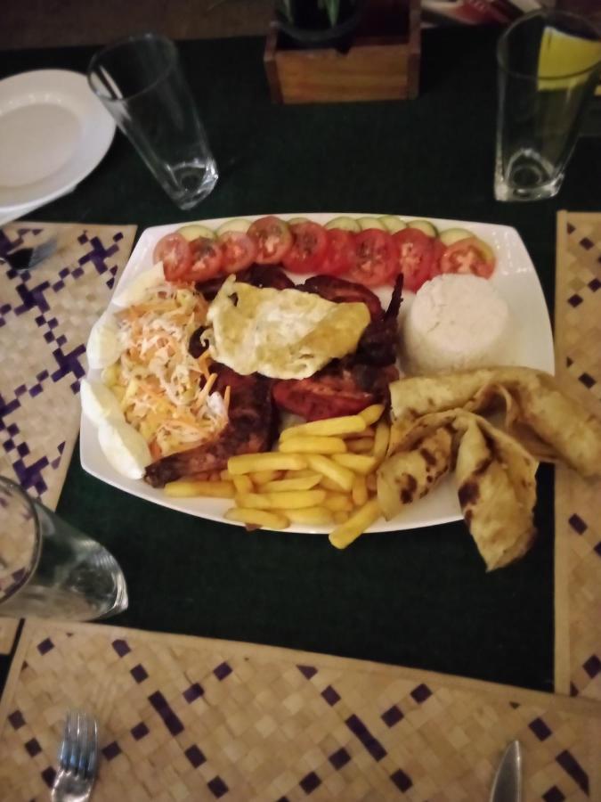 Green House Inn Trikunamalaja Zewnętrze zdjęcie